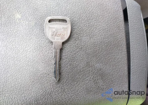 2002 Cadillac Escalade Standard from USA, damaged, VIN 1GYEK63N42R316634